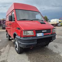 Iveco Turbo Daily 40.10 4x4 Patente B