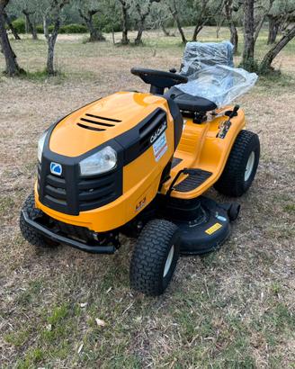 Trattorino tagliaerba cub cadet lt3
