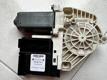 Motorino Alzavetro VW GOLF 5  1K0959793C