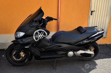 Yamaha T max 2003