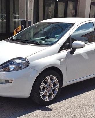 Ricambi disponibili fiat punto panda doblò 500 x