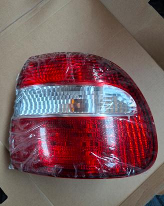 Gruppo fanale posteriore esterno per Volvo s40/v40
