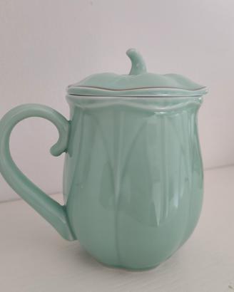 tazza con coperchio