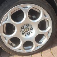 Cerchi in lega Alfa Romeo 18" attacco 5x98