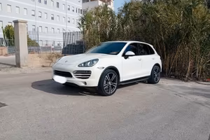 Porsche Cayenne 3.0 V6 Diesel Tiptronic S