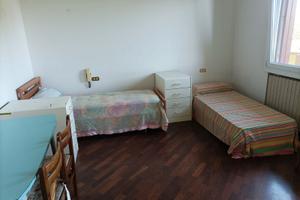 Posto in doppia x RAGAZZA STUDENTE