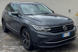 Volkswagen Tiguan 2.0 tdi Elegance 150cv dsg