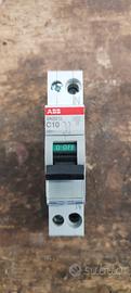 Abb magnetotermico 2X10A  