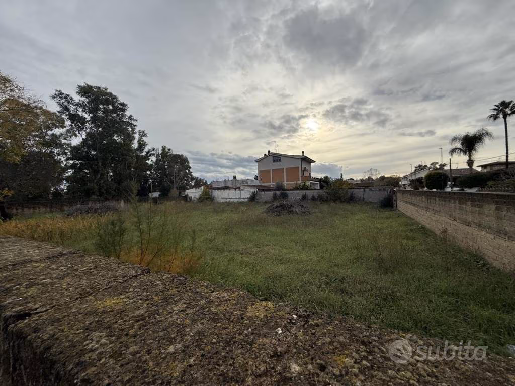 Terreno di 1086 m² a Roma - Vista 3