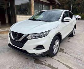 NISSAN Qashqai 1.6 dCi 2WD XTronic Tekna+