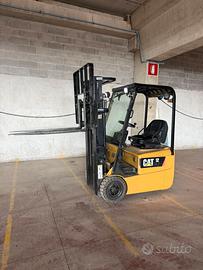 Muletto Cat 12q eletrico