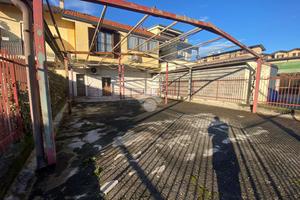 NEGOZIO A LENTATE SUL SEVESO