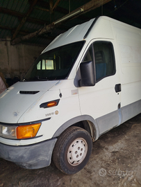 Furgone Daily 2800 35s11 turbo tetto alto