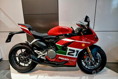Ducati Panigale V2 Bayliss 1st Championship 20th A