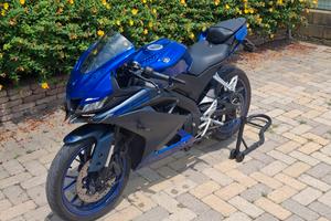 Yamaha r125