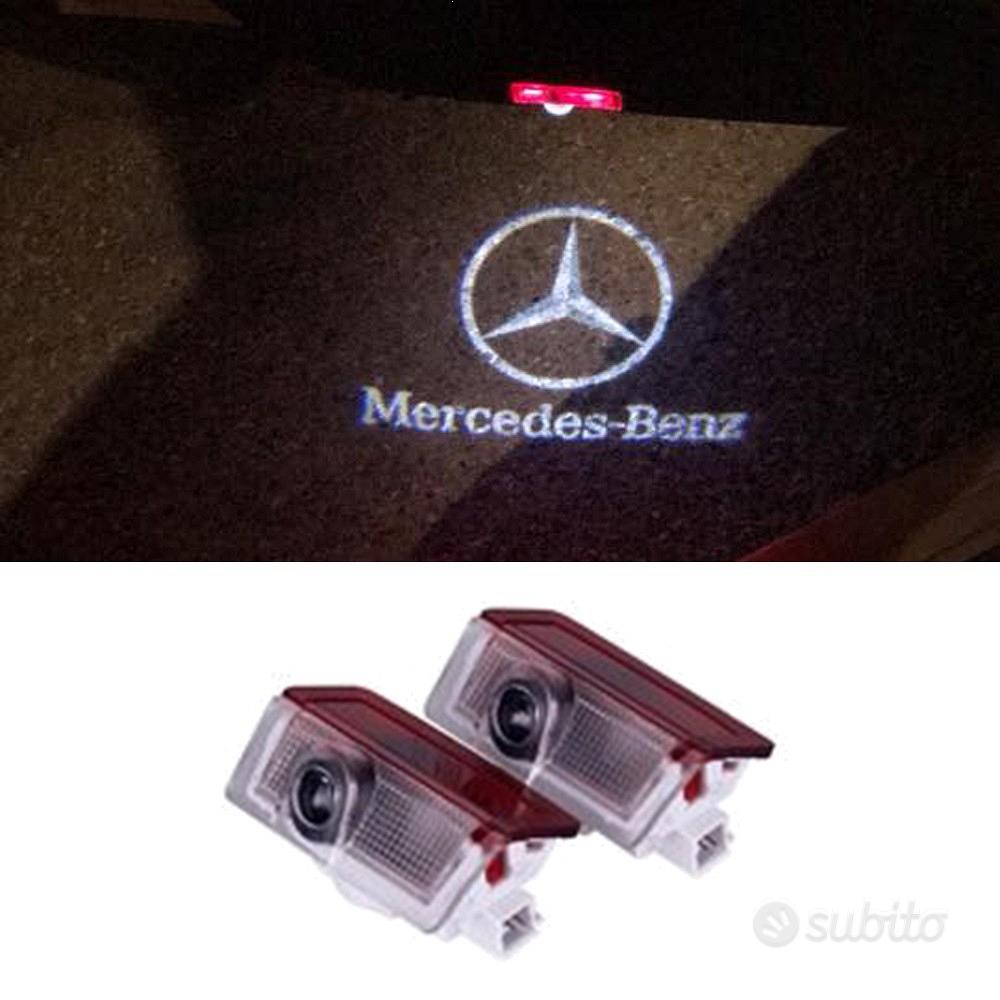 Subito - Smartbomb - Proiettori LED Mercedes sottoporta plafoniere 7w -  Accessori Moto In vendita a Catania