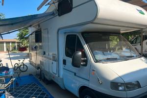Camper Mc Louis