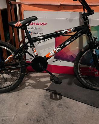 BMX bicicletta