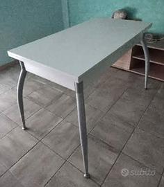Tavolo allungabile
