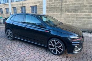 Volkswagen Polo GTI 2.0 TSI DSG 200 CV 18”
