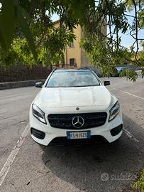 MERCEDES-BENZ GLA 200 d AUTOMATIC PREMIUM – 83.000