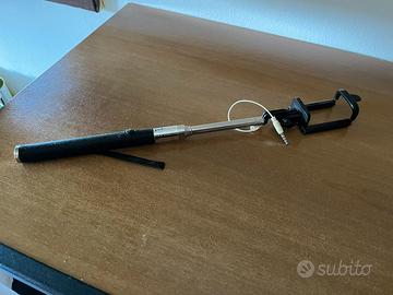 Porta telefonino per selfi