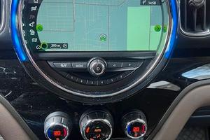 MINI COUNTRYMAN COOPER D ALL4