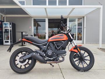 Ducati Scrambler 400 Sixty Two