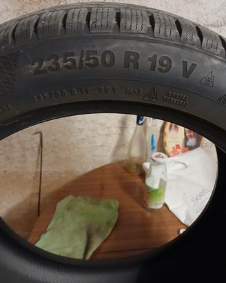  set gomme invernali 235/50/19