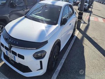 LANCIA Ypsilon Hybrid e-DCT LX