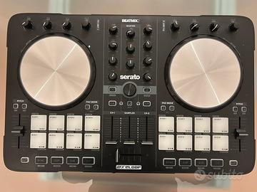 Console DJ Reloop Beatmix 2 con Serato