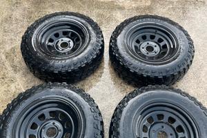 Cerchi daytona  e gomme cooper da fuoristrada