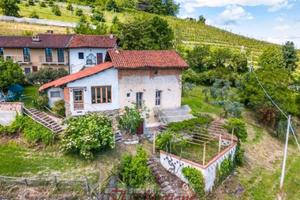 Casa indipendente con vista panoramica