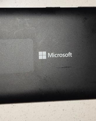 telefono lumia 640