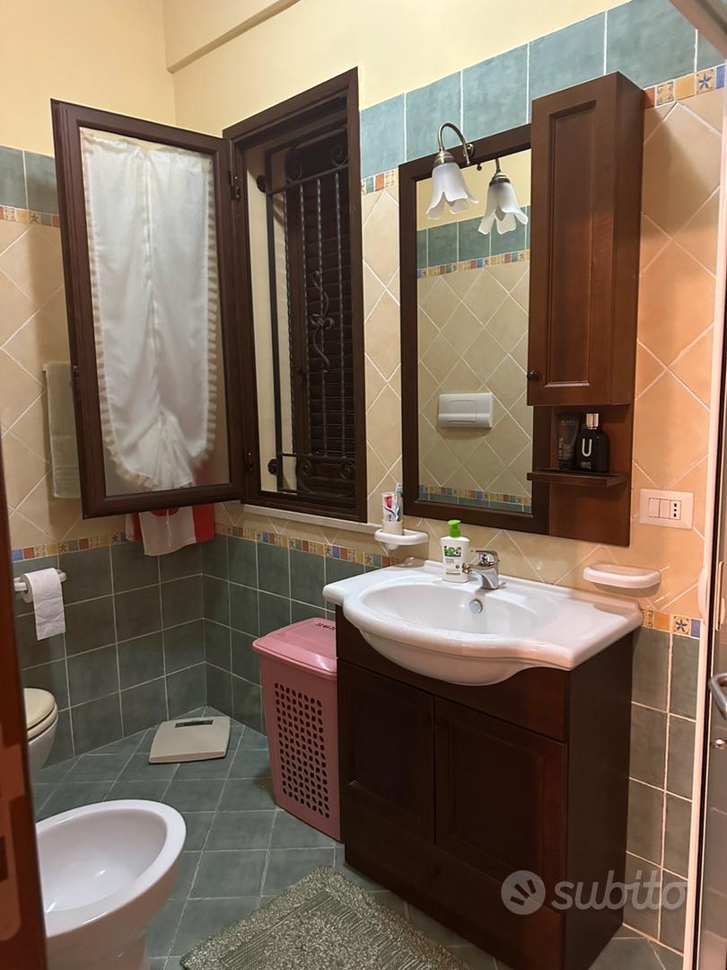 Villa svincolo autostradale di Balestrate - Altro