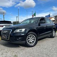 AUDI - Q5 - 2.0 TDI quattro S tronic Business