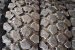 Gomme usate 14.00 R 20 Michelin