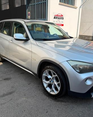Bmw X1 xDrive18d Attiva
