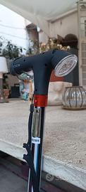 Bastone da passeggio regolabile con luce a led