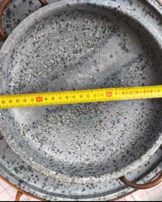 pentola bassa in pietra ollare mai utilizzata