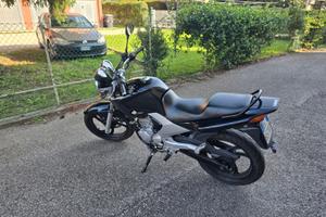 Yamaha YBR 250 - 2014