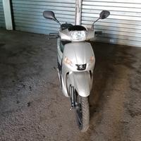 Peugeot tweet 