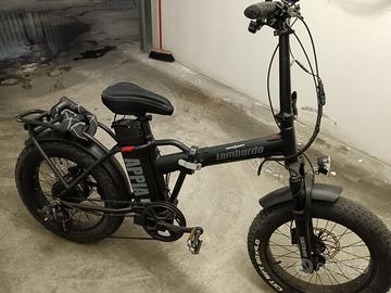 bicicletta elettrica a pedalata assistita