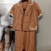 Completo abito vintage da donna.