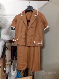 Completo abito vintage da donna.