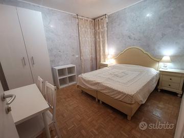Stanza singola zona Navigatori Saval