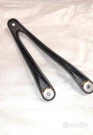 Staffa laterale per scarico moto Akrapovic BMW