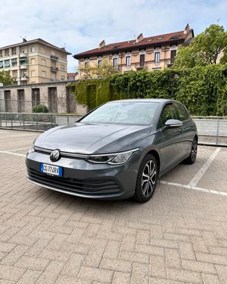 Volkswagen Golf VIII 2.0 tdi 116cv