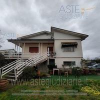 Rustico/Casale/Corte Pescia [A4337551]