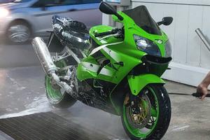 Kawasaki Ninja ZX-9 - 2001